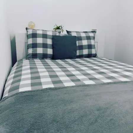 Apartment 50 Metres De La